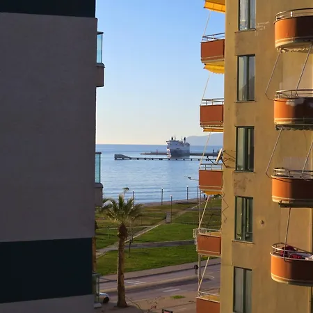 Sea View Studio - Balcony - 2-4 Guests Apartamento *