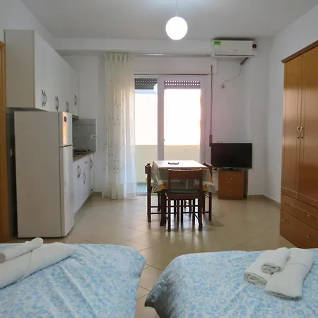 Viol'house - Balcony Sea View * Vlore