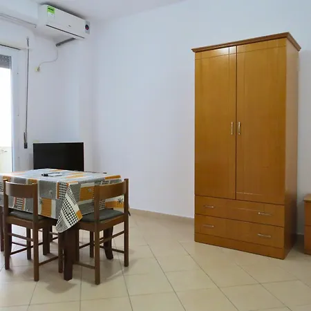 Viol'house - Balcony Sea View Apartment *