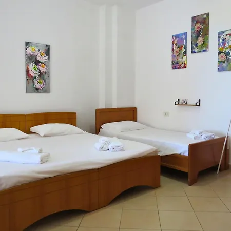 Viol'house - Balcony Sea View 4 Persons Apartment Vlore