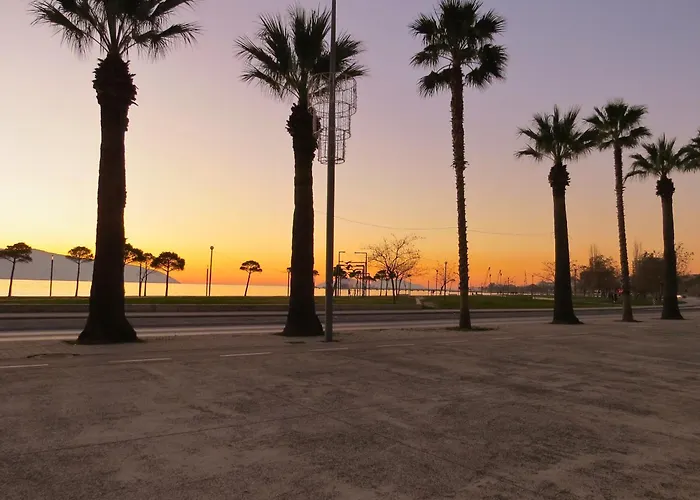 Viol'house - Balcony Sea View 4 Persons * Vlorë